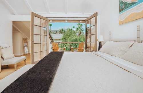 Palm Springs House | Hidden Gem - Spacious and Gorgeous Getaway by the Pool