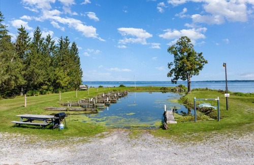 Durhamville House | Hidden Harbor Marina, The Entire Property (Sleeps 16) - Oneida Lake's Premier Fishing Getaway