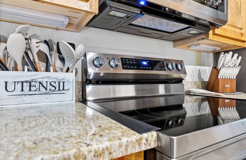 Morganton Cabin | Hidden Haven- Welcome to Modern Living!