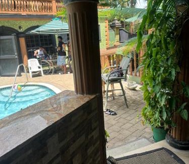 Mandeville Villa | Hidden oasis