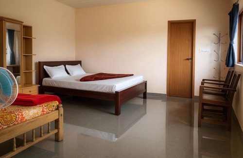 Madikeri Resort | Hidden Valley Riverside Homestay