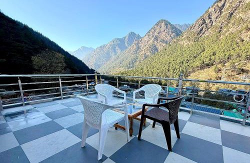 Kasol Hostel | Hide-In Kasol