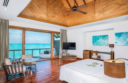 Dhonakulhi Resort | Hideaway Beach Resort and Spa