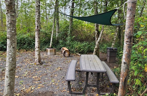 Bellingham RV Rental | Hideaway Camping Tent Site