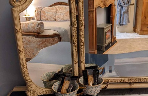 Narberth Bed & Breakfast | Hideaway Escapes B&B