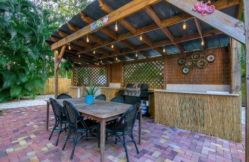 South Gate Ridge House | Hideaway House Private Boho Retreat Pool Spa 3.5 miles to Siesta Beach