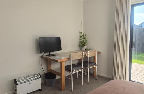 Waikato House | Hideaway in Green Hill Park
