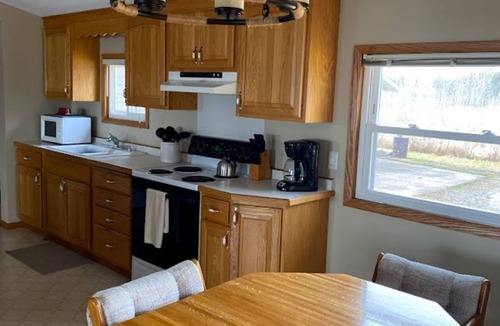 Rapid River House | Hideaway on Little Bay - close to boat launch, beach, restaurants and more