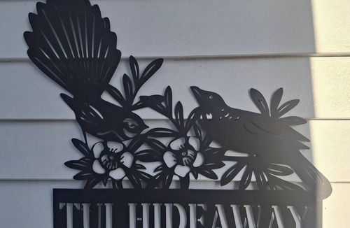 Omanu Apartment | Hideaway on Tui- Sleepout studio in Mount Maunganui