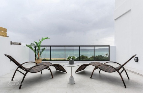 Big Beach House | Hido Hostel