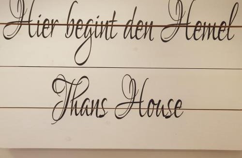Rendeux House | Hier begint den hemel.