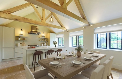 Marlow House | HIGGINSON HOUSE, pet friendly, with open fire in Marlow