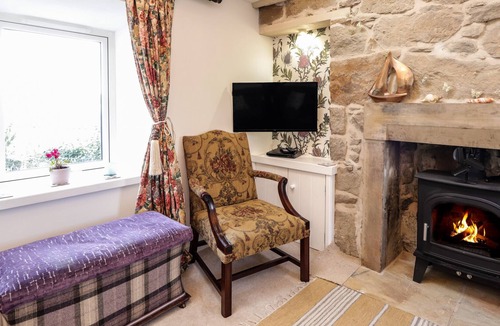 Findhorn Cottage | HIGH BEACH, family friendly, character holiday cottage in Findhorn
