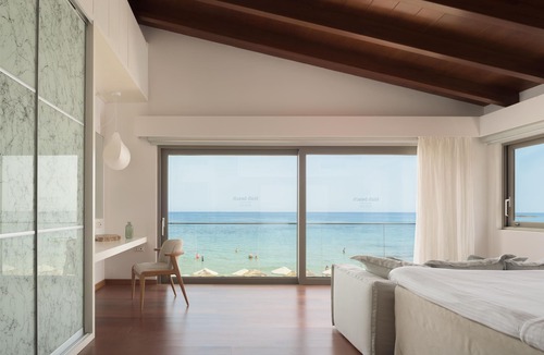 Malia Hotel | High Beach Hotel