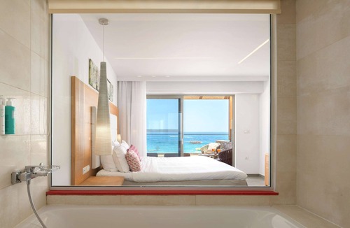 Malia Hotel | High Beach Hotel