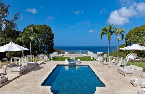 Holder's Hill Villa | High Breeze