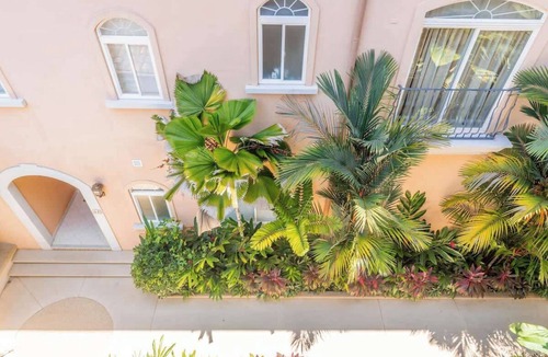 Herradura Apartment | High-Ceiling Condo Nestled in Treetops @Los Sueños