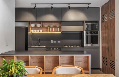 Patio Bonito Apartment | High ceilings & modern apt/BBQ - Morph 201