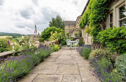 Honley Cottage | High-end 4-bedroom countryside retreat | Sleeps 8 | Elegant Yorkshire escape