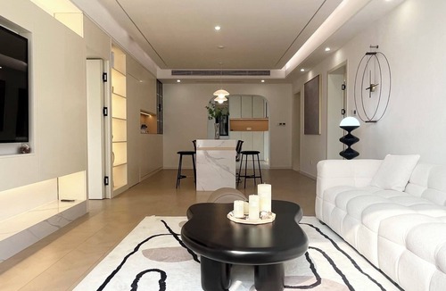 Huangpu Apartment | high-end bespoke interior fit-out with 3-bedroom apartment