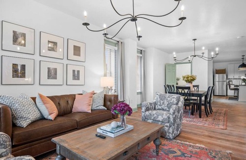 Manchester House | High-end Manchester Home w/HotTub Near Stadiums!