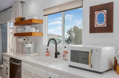 Cardiff-by-the-Sea House | High-End Renovation | Epic Views | Cedar Spa