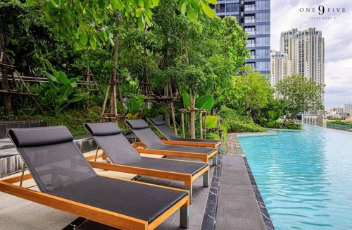 Rama 9 Apartment | High Floor w/Sofa-Bed, Pool & Gym, MRT 200m