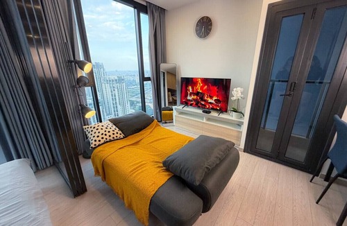 Rama 9 Apartment | High Floor w/Sofa-Bed, Pool & Gym, MRT 200m