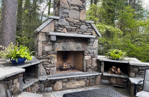Cashiers House | High Hampton Retreat – Spacious 5-Bedroom Home with Huge Yard in Cashiers, NC
