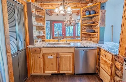 Crested Butte Cabin | High Life Ranch- Secluded Cabin w/hot tub!