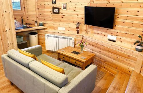 Newton le Willows Cabin | High Parks
