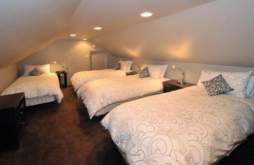 Cheyenne House | High Plains Retreat
