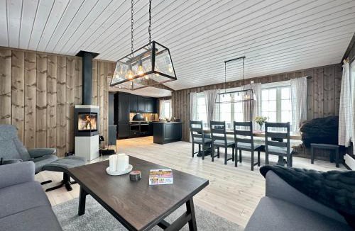 Tretten Villa | High-standard cabin with jacuzzi & stunning views