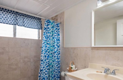 Rendezvous House | High Tides and Good Vibes! 3 Home-like Units w/Private Balconies! Outdoor Pool