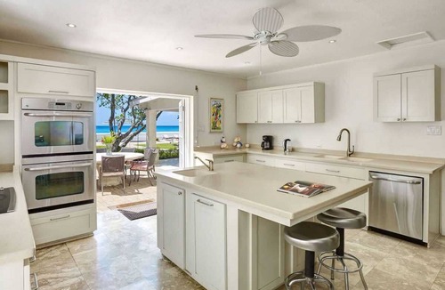 Gibbs Bay House | High Trees (4 bedrooms)