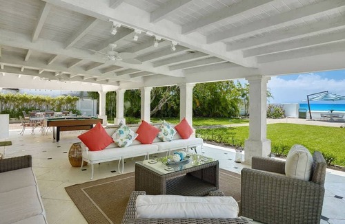 Gibbs Bay House | High Trees (4 bedrooms)