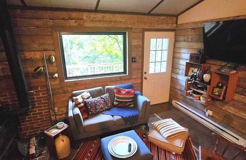 Wardensville Cabin | High View Hideaway - A Cozy Lost River Cabin Escape