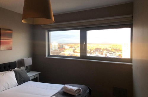 Cardiff City Centre Apartment | High View Serviced Apartment