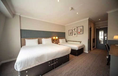 Houghton le Spring Hotel | Highfield Hotel