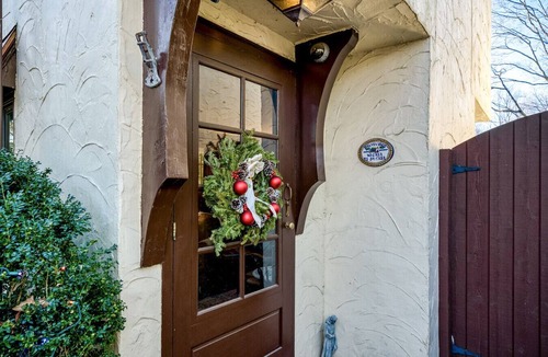 Norwalk Apartment | Highland Ave - Norwalk