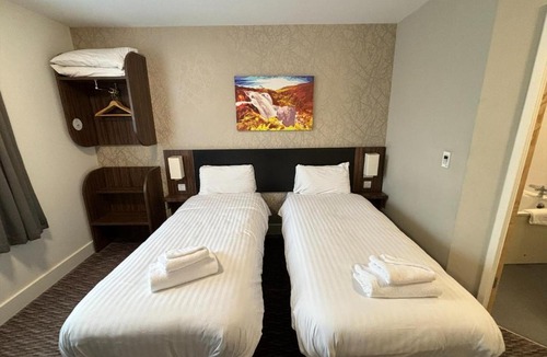 Auchengray Hotel | Highland Gate, Stirling by Marston's Inns