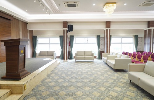 Narasapura Hotel | Highland Hotel