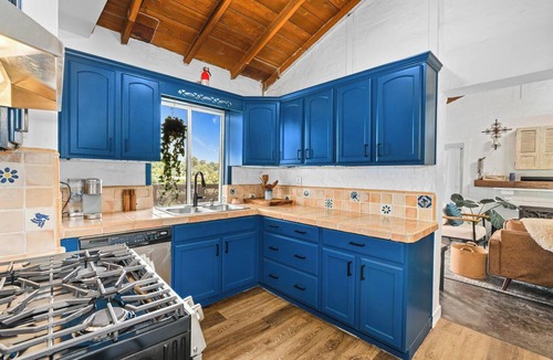 Olde Carlsbad House | Highland House & Casita, Carlsbad Coastal Villas, Less than 1 mile to the Ocean