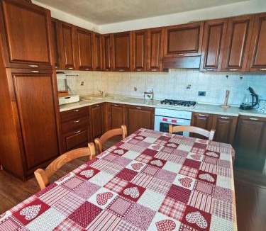 Periasc Apartment | Highlander - Appartamento Charmant con Vista e Spazio Esterno - Horizon Vacanze