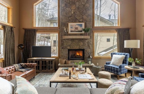 Highland Meadows House | Highline by AvantStay
