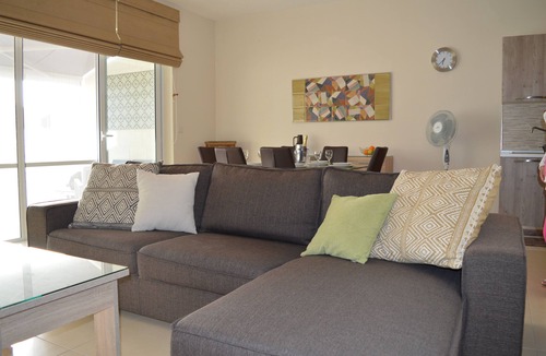 Qala Apartment | highly finished Ground/floor maisonette with private pool and country/sea view