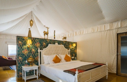 Kanoi Hotel | Highness Desert Camp