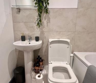 Bradford Apartment | HighPoint 401