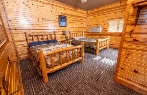 Pierre Cabin | Highpoint Lodge Upper Level Inside East