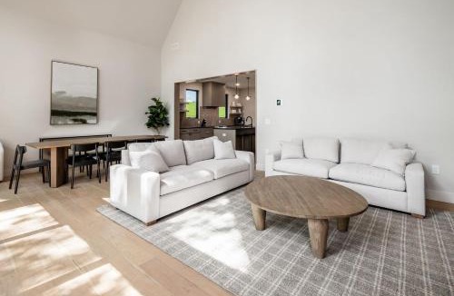 New Plymouth House | Highpoint
